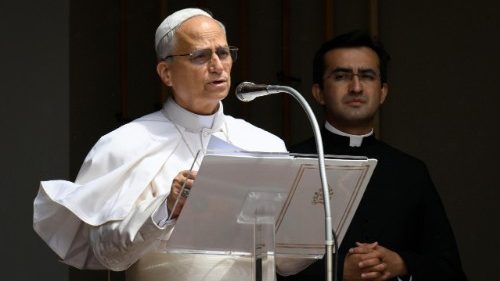 El Papa León XIV pidió seguir orando por la paz y por la gente