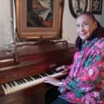 Gladys Bulnes, médico y escritora: «Los cubanos llevamos la poesía y la música en la sangre»