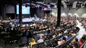 1 2 3 4 5 IGLESIA DORAL
