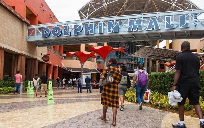 El Dolphin Mall y Brickell City Centre, entre los más visitados de EE.UU.