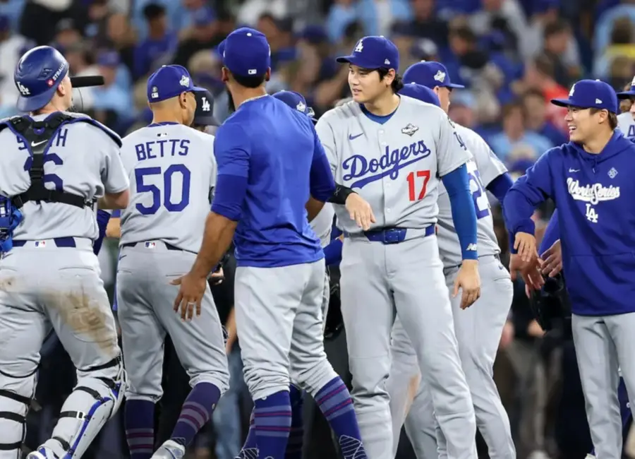 Angeles... 1762057667084