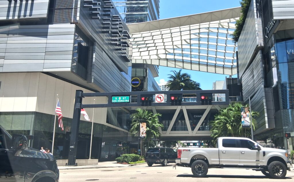 BRICKELL CITY CENTRE uno de los más concurridos, foto El Impulso Latino