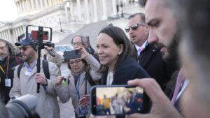 corina-c85d0a9b-focus-min0.02-0.26-896-504