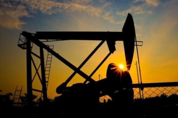 tsize_600x400_petroleo2-e17